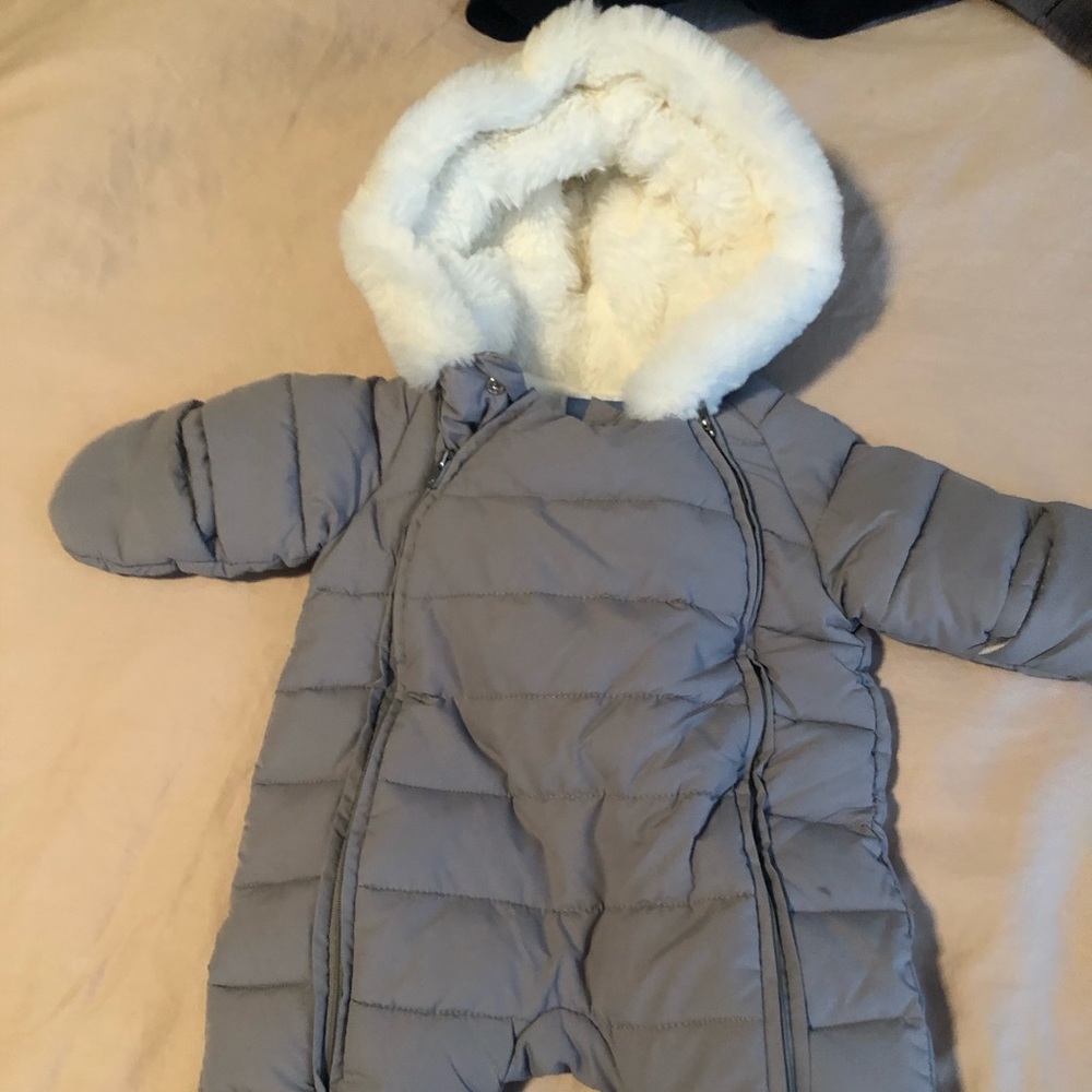 Jacadi Snow Bunting - Worn Once - Size 1 month